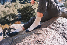 Load image into Gallery viewer, Men's Heavy Thick Terry Linen Socks - Soft Warm Comfort Winter Crew Socks (2-pairs)