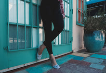 Load image into Gallery viewer, Women's Cotton No Show Soft Loafer Invisible Ultra Thin Socks 3 Pairs (5-9, grey)